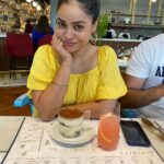 Sumona Chakravarti Instagram - Sunday’s are for TT’s .. Tequila & Tiramisu ! 😈😉🍸💞