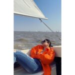 Sumona Chakravarti Instagram - Sunshine ☀️ + Cool sea breeze 🌊 = perfect Sunday afternoon NAP 🧡💛