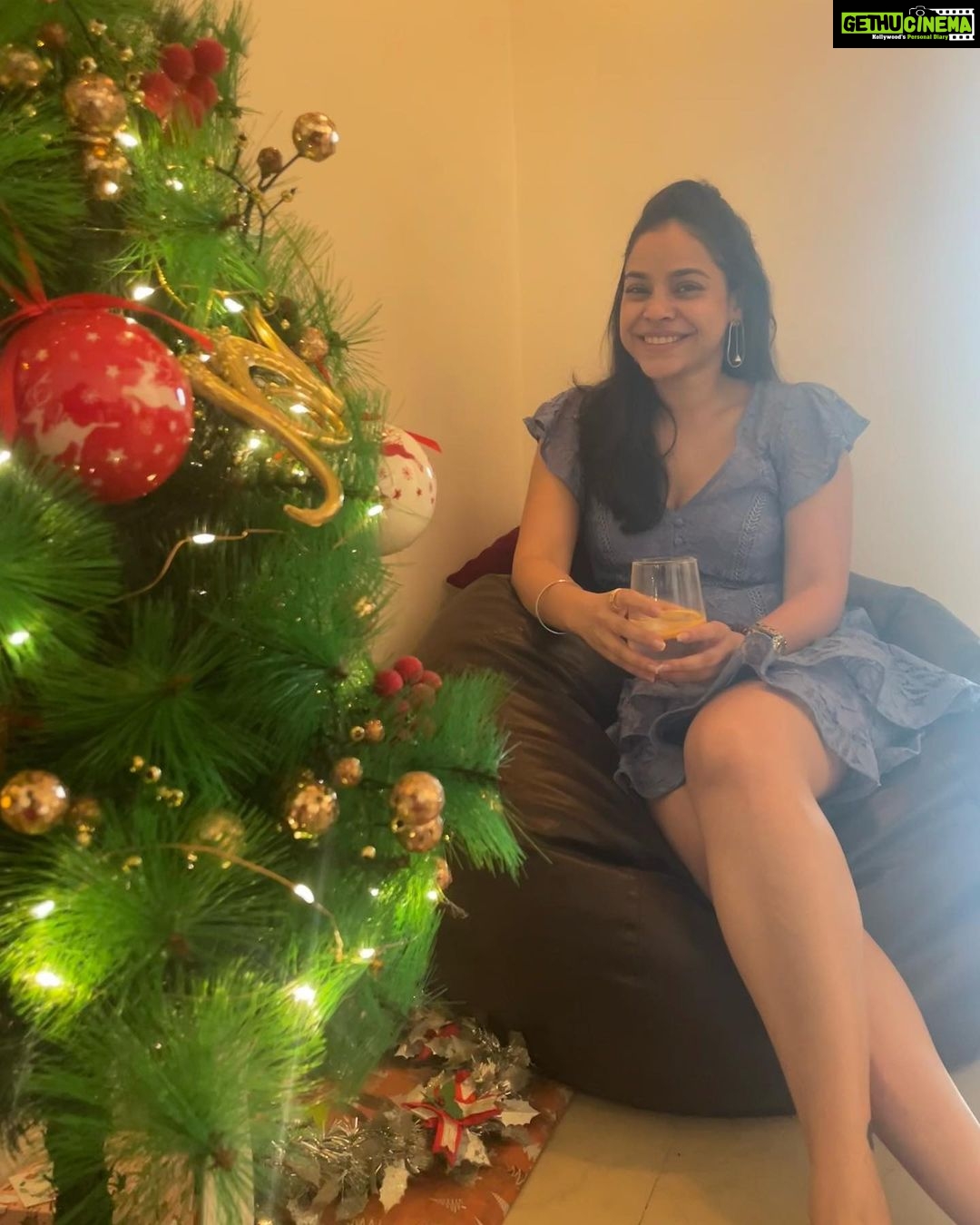 Sumona Chakravarti Instagram - Merry Christmas it was 🎄🤶🏼⭐️♥️