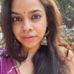 Sumona Chakravarti Instagram - *Appreciation Post* ….because i got many compliments for my hair n skin in Lucknow hence thought of this post. Thank you Doc @drrashmishettyra for being my skin & hair protector for god knows how long! Yes the bong genes help & yet so much effort one has to put in given the pollution, weather change, harsh lights we face, all the make up n hair products we use for such long hours. The hair & skin both have a mind of their own & the only one who knows how to tame them is you Doc. So thank you for taking care of me always 🤗🥰💛 P.s the hairfall has reduced considerably 😂🙈