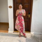 Sumona Chakravarti Instagram - मेहँदी है रचने वाली । 🌸 🌸🌸 #MereYaarKiShaadiHai 👗 : @gopivaiddesigns 💍: @curiocottagejewelry HMU: Me 🙋🏻‍♀️