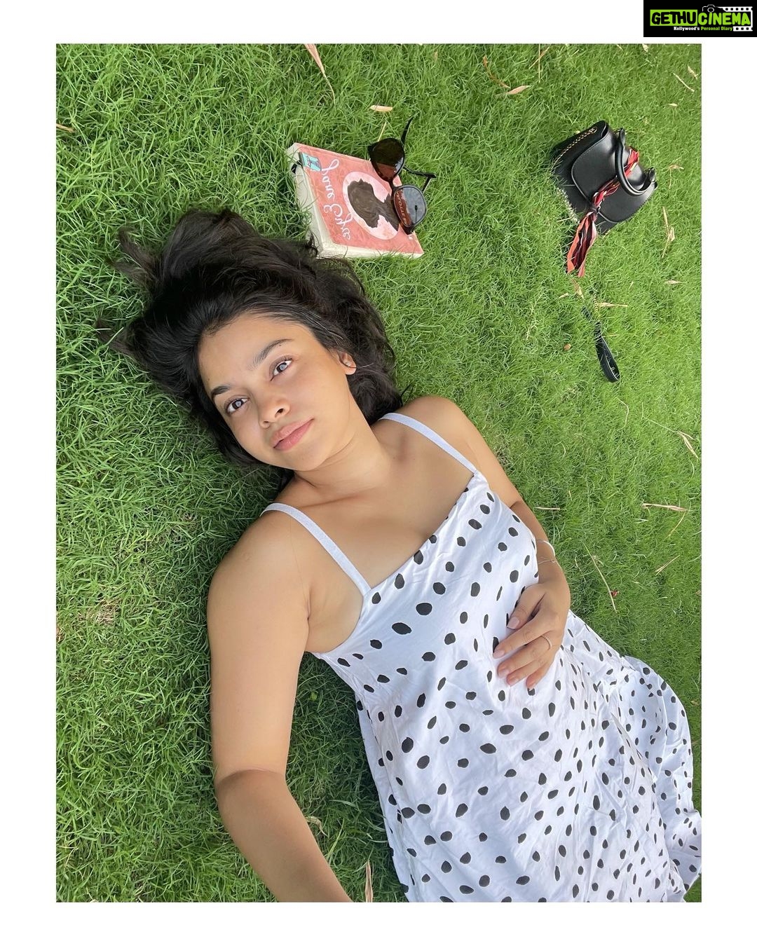 Sumona Chakravarti Instagram - I sleep. I dream. I make up things i would never say. I say them very quietly. -Richard Siken, Crush