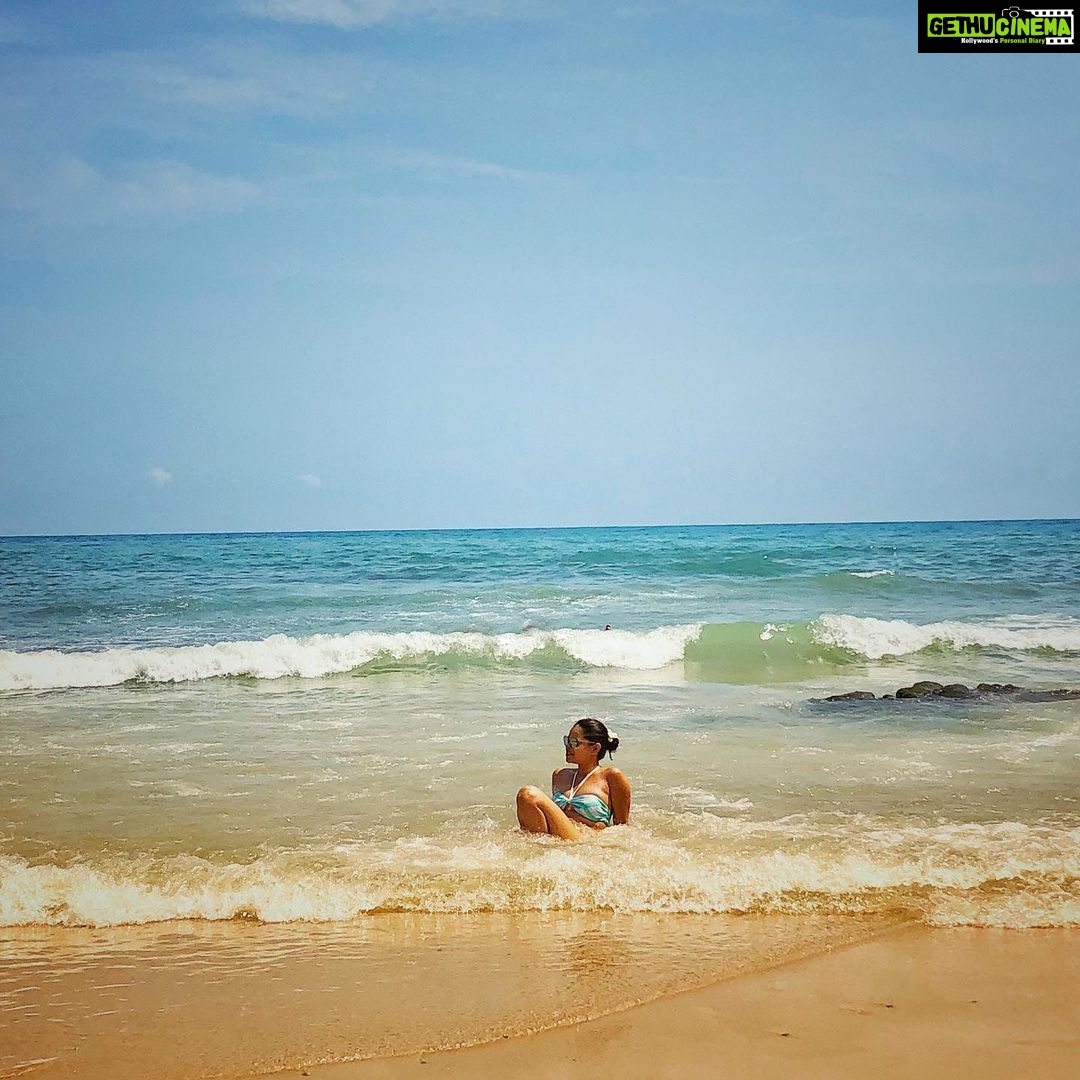 Sumona Chakravarti Instagram - Nature is not a place to visit. It is home. Gary Snyder 🌱 #WorldEnvironmentDay 🌸 (Locations- 1 &2 Havelock Island, 3 Koh Samet, 4 Gulmarg, 5&6 Tirthan Valley)