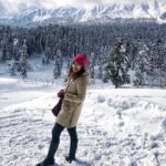 Sumona Chakravarti Instagram - Nature is not a place to visit. It is home. Gary Snyder 🌱 #WorldEnvironmentDay 🌸 (Locations- 1 &2 Havelock Island, 3 Koh Samet, 4 Gulmarg, 5&6 Tirthan Valley)