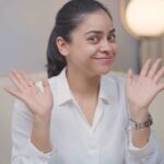 Sumona Chakravarti Instagram - #Collab #Ad With Durga Pujo finally here I wanted my skin to look bright and radiant like never before. @garnierindia’s vitamin c range helps you achieve bright, supple & glowing skin in no time. Backed with serious science 🧪 & the goodness of nature🍃, this range has become my go to for instant glow. ⭐ The serum fades dark spot in just 3 days of using it, I’ve experienced it myself! ⭐ Their newest launch the Serum Gel Moisturizer and I’m so impressed with it’s texture, it’s so light weight, non-sticky and gives your skin 12 hour oil control ⭐ The BB Cream not only gives your skin 8 hour moisturization but also has SPF 24 , it brightens skin & gives it an even tone #Garnier #BrightComplete #Serum #Gel #Moisturizer #BBCream #VitaminC #Dullness #DarkSpots #durgapuja #durgapuja2022 🎦 by @cbfilmz_