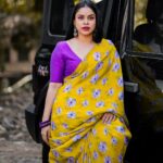 Sumona Chakravarti Instagram - Rise & Shine! 🌝🪴🌻💚 Gooooood Morningggggg !!! For #thekapilsharmashow #tkss Wearing: @the_haelli Hair: @hairbysharda Make up: @rameshpanda.mua & @sonamvaghani.mua Stylist: @sacorina Last 2 pictures 📸: @simrangill_photography