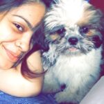 Sumona Chakravarti Instagram - Bubbles 💔 After 4 days of fighting with all her might, we lost the battle. Bubbles left us last evening 7th Feb’23 at 7pm to join her brother Rooney in heaven. You never think the last time is the last time. You think there’ll be more. You think you have forever, but you don’t. In a span of 2 yrs i have lost both my babies. Is there a term for a parent who loses their child? We have orphan, widow, widower… but nothing for a parent. No word to describe at all…???? How much grief can one live with? Not every heartache heals. Time will not heal this wound, it will only push me to live with this emptiness & hollowness till my last breath. Now you & Rooney can cause mayhem wherever u two are, & know that i love you both. Be happy & naughty wherever you are. Om shanti 🤍🕊️ ♥️♥️♥️ P.s Dr Karkare & his team @happytailsworld thank you for not giving up on bubbles. Thank you for being there for her always. 🙏🏻
