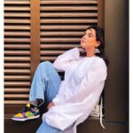 Sunanda Sharma Instagram - "wafa mard ya aurat me nahi hoti hai, wafa fitrat aur tarbiyat mein hoti hai." . . محترم یوسف بشیر قریشی صاحب ۔ میرے لئے اعزاز ہے کہ میں YBQ ڈیزائین پہن رہی ہوں۔ اور جو دعا آپ نے لکھ کر مجھے بھیجی ہے ایسی دعائیں قسمت والوں کو ملا کرتی ہیں ۔ رب سچا آپ پر ہر دم اپنی مِہربانیاں رکھے ۔ بہت بہت شکریہ اور دعائیں ! @ybq.designstudios 🤍