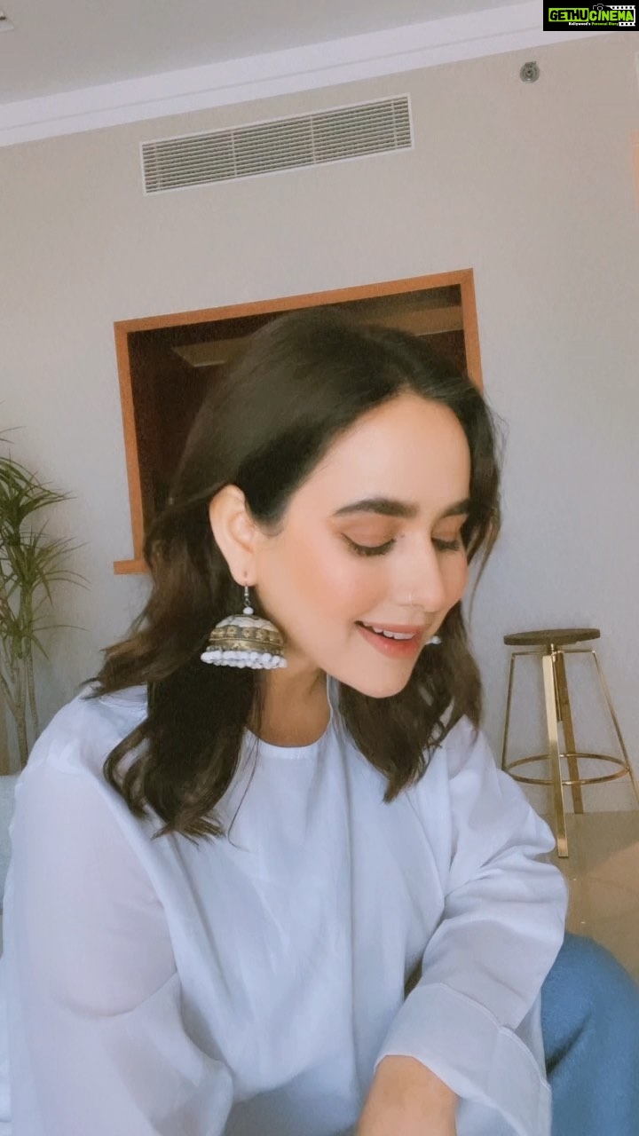 Sunanda Sharma Instagram - 🤭 . . #sunandasharma #reels #dailyvideos #instagood #reelsinstagram