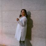 Sunanda Sharma Instagram - "wafa mard ya aurat me nahi hoti hai, wafa fitrat aur tarbiyat mein hoti hai." . . محترم یوسف بشیر قریشی صاحب ۔ میرے لئے اعزاز ہے کہ میں YBQ ڈیزائین پہن رہی ہوں۔ اور جو دعا آپ نے لکھ کر مجھے بھیجی ہے ایسی دعائیں قسمت والوں کو ملا کرتی ہیں ۔ رب سچا آپ پر ہر دم اپنی مِہربانیاں رکھے ۔ بہت بہت شکریہ اور دعائیں ! @ybq.designstudios 🤍