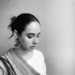Sunanda Sharma Instagram - Bʜᴜʟʟ ᴊᴀᴀᴡᴀɴɢᴇ ʙʜᴀʟᴀ ? Tᴀɪɴᴜ ᴋɪ ʟᴀɢᴅᴀ ᴀɪ ? . . #reels #shayari #sunandasharma #trending