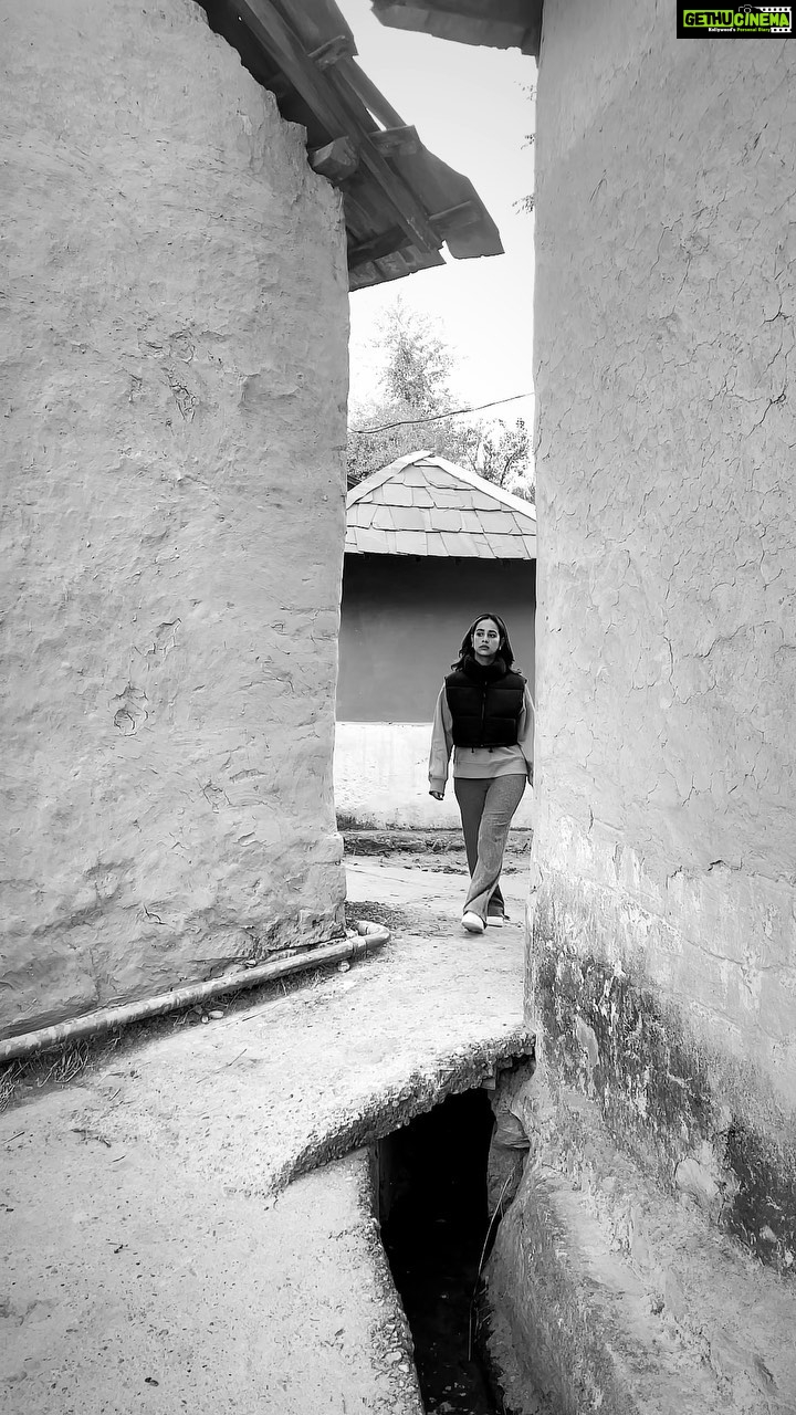 Sunanda Sharma Instagram - #sunandasharma #bachpan #reels #instagram