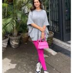 Sunanda Sharma Instagram - Akhan te dil da dimaag ikko jeha hunda. Dove hi nhi sochde💕 #blushing ☺️