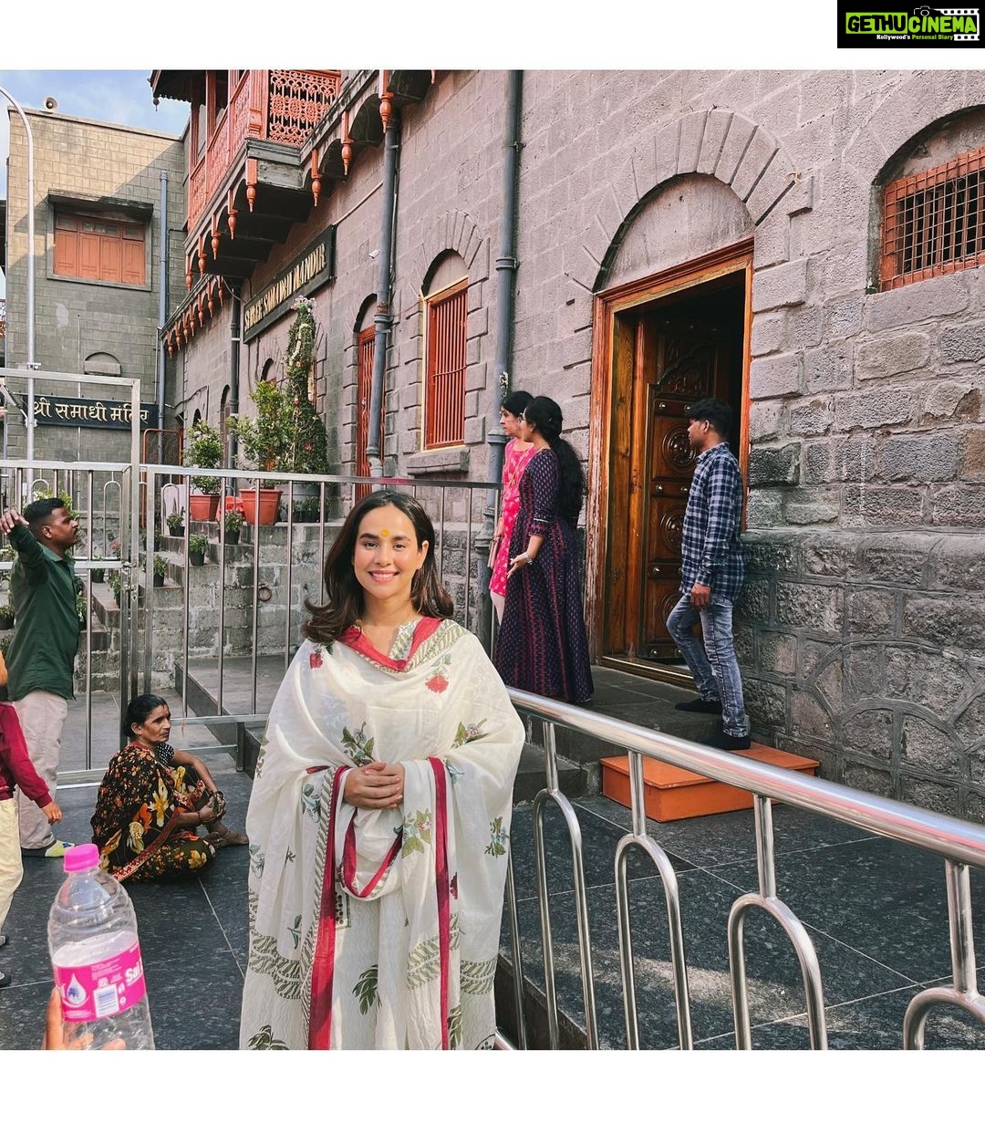 Sunanda Sharma Instagram - 🤲🏼🌙 Shirdi Sai Baba Temple. Shirdi..