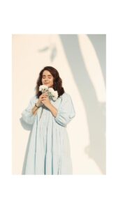 Sunanda Sharma Instagram - 🕊
.
.
#sunandasharmaofficial #reels #reelsinstagram #poetry