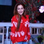 Sunayana Fozdar Instagram - LOVE the Chill in the Air kinda Evenings🧣 Wearing @urbanic_in . . . 📍 @roofberriesbandra 📷 @vikrant_singh7770 Pr @maverick.communication01 Roofberriesbandra