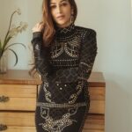 Sunayana Fozdar Instagram - Magic in the air 🪄 #hellofebruary ♥️ . . . . 📷 @ibphotography27 Outfit: @myfywish Styling: @styling.your.soul