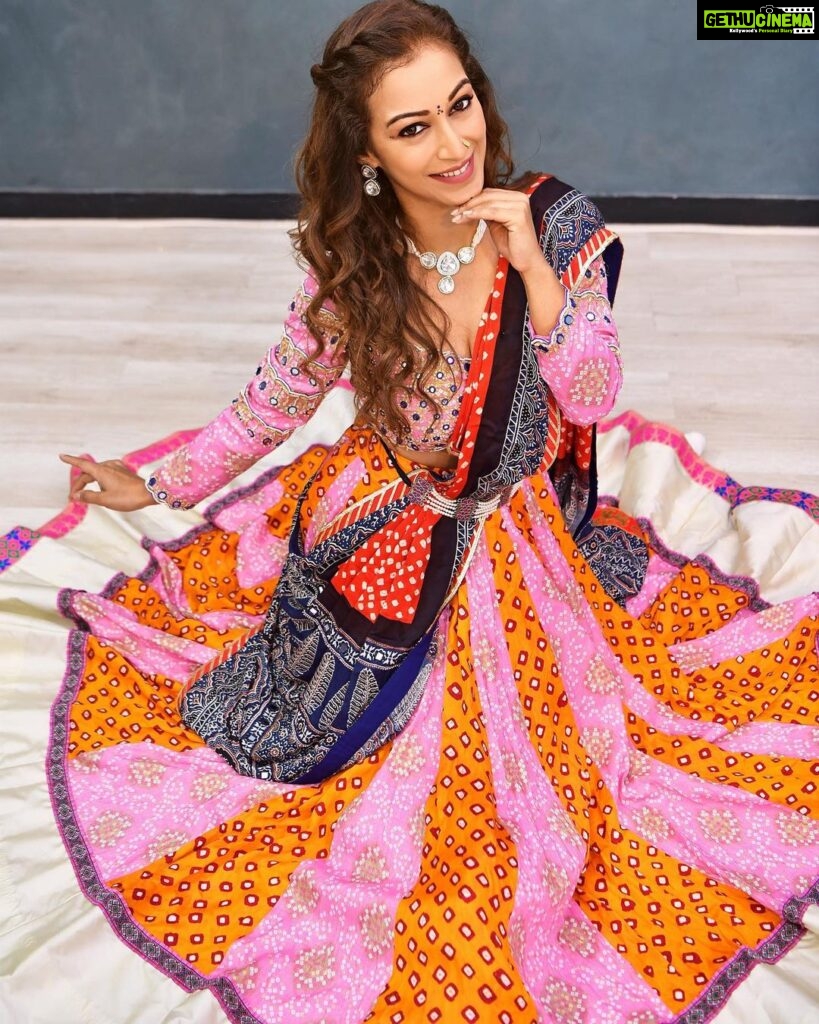 Sunayana Fozdar Instagram - Love that Our culture brings so many Colours,music and people together !! Soak in the Navratri feels❤️ Which is your fav “Garba“ song 🎶 . . 📷 @ruhaankhanportraits Muah - @tapsi_makeup Outfit - @pariscreation7 Jewellery- @swabhimannjewellery 📍- @byou.in X @tejalpimpley Team - @greenlight__media
