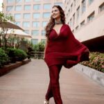 Sunayana Fozdar Instagram - Grace Always Conquers! 📷- @akshayrathodphotography Muah - @celebsmakeupbysejal Outfit - @swtantraofficial X @publiquedom Jewelry - @sejalthakkarcreation X @maxplus_jewels 📍- @courtyardmumbai Team - @greenlight_media