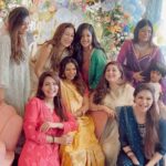 Sunayana Fozdar Instagram - One memorable afternoon where all the maasi’s and family members welcomed the youngest Member with all the love n blessings ! #godhbharai 🤰 @tanvithakker my girl has already transitioned to be a mother with super powers! Wants the world for her child ♥️ @aadityakapadia one of my most supportive friends is also going to be the coolest Most supportive Father ✌️ Cant wait to experience this joy Ride with yourl!🎡😅 P.S: Now yourl Owe me one for so much Tareef !!Gift ghar par bhijwa dena 😜😘 #memoriesmadeforlife ♥️♥️♥️