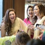 Sunayana Fozdar Instagram - This is What Happiness looks like!! @aadityakapadia @tanvithakker ♥️ abhi Toh party shuru hui Hai👨‍👩‍👧 Aanewaala yeh keh nahi paayega “Swaagat nahi karoge Hamara”🤘🥰 #swagseswagat #godhbharai