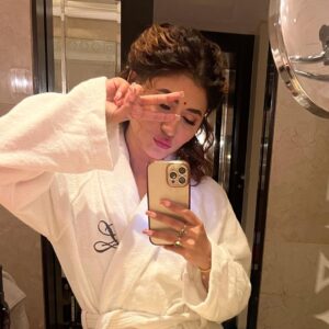 Sunita Gogoi Instagram - Be Kind,Life is a 🪞 #valueyourself #selflove #goodvibes #only