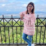 Sunita Gogoi Instagram - SM;)LE 🎀 #northeast #meghalaya #shillong #tour #family #vlog #friends #roadtrip #happiness #cold