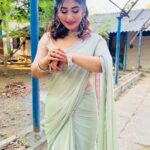 Sunita Gogoi Instagram - 🧚‍♀️Stay connected to urself🧚‍♀️ #sareelove