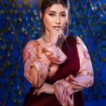 Sunita Gogoi Instagram – 🌺Keep Growing  n Glowing in ur own Way🌺

Makeup @sanaras_makeover 
p.c @rollinstudio_by_arvindraj 

#pic #instagram