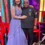 Sunita Gogoi Instagram - Don’t miss to Watch the Finale Cook with Comali 3 pm @vijaytelevision A beautiful Journey of all Emotions 🛑Few pictures are yet to post as only 10 pics In one post😥 A big Thankyou to my Iron Lady for giving dis opportunity Love u mam @ravoofa.h.k Thankyou @parthiv.mani for guiding me through out d show 🕺 Thankyou @mediamasons Outfit @styl_chennai Hair @krishna_hairstylist #Finale #family
