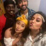 Sunita Gogoi Instagram - The Crazies💃🕺 @priyankapdeshpande @duraiadams @raju_jeyamohan Makeup @sanaras_makeover Hair @krishna_hairstylist #rajuvootlaparty #promo #shoot