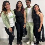 Sunita Gogoi Instagram - All About Last Evening .. After a long time performing live was thrilling and so exciting.. Amazing choreography by @amir__ads and Thankyou to my lovely Dancers🕺 Had fun with d SS darlings @singer_vrusha__ @reshmashyam Hair by @krishna_hairstylist Costume @andy_k_studio #don #movie #launch #dance #choreography #entertainment #privateparty #song