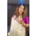 Sunita Gogoi Instagram - After PackUp scene…hope you guys are enjoying ur weekend 💃🕺 #cookwithcomali4 #entertainment