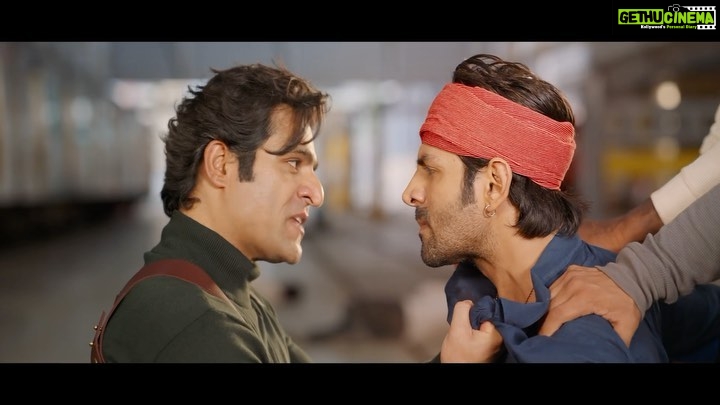 Sunny Hinduja - 30.7K Likes - Are you ready for this action-packed family entertainer? 😍👑
#ShehzadaTrailerOutNow
#Shehzada only in theatres 10th February 2023!
#RohitDhawan @KartikAaryan @KritiSanon @M_Koirala #PareshRawal @RonitBoseRoy @SachinSKhedekar @rajpalofficial #Trivikram @iPritamOfficial #BhushanKumar #KrishanKumar #AlluAravind #SRadhaKrishna @AmanTheGill
@Tseriesfilms @AlluEnts @HaarikaHassine @RamaraFilms @Tseries.official @Shivchanana #BunnyVas @MantenaMadhu @NagaVamsi19 @AnkurRatheeOfficial @HindujaSunny @aafilms.official