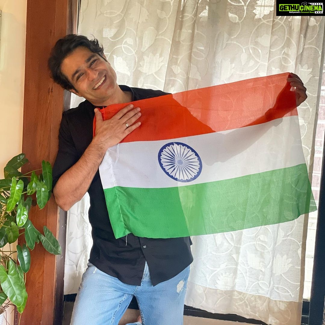 Sunny Hinduja - 6.7K Likes - Most Liked Instagram Photos