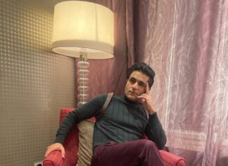 Sunny Hinduja Instagram - Sarang ke anek rang!! #shehzada #shoot #bts #new
