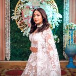 Surbhi Chandna Instagram - #Rajmeet Ke Sangeet Main Aap Sabhi Ka Swagat Hai Ladke Wale VS Ladki Wale 🥊 #SherdilShergill on ColorsTV at 8.30 PM tonight