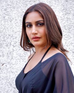 Surbhi Chandna Instagram - 🌈