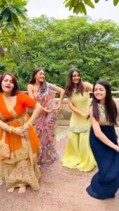 Surbhi Chandna Instagram - Shaadi gang attempting Lavani #passorfail #reels #reelsinstagram #reelitfeelit #trendingreels
