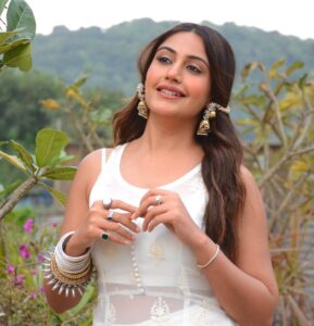 Surbhi Chandna Instagram - Masakali 🕊️ #MSwardrobe #sherdilshergill