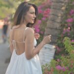 Surbhi Jyoti Instagram - Happy Sunday my Lovlies 🌸 . . . . . . . . . . . Shot by @deepak_das_photography HMU @tanyamakeoverofficial