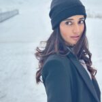Surbhi Jyoti Instagram - सिर्फ़ बर्फ़ ❄️🤍 . . . . . . . . #turkey