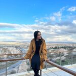 Surbhi Jyoti Instagram - Cappadocia, you are more beautiful than I thought 🌈🤍 . . . . . . @goturkiye @turkiyetourism_in @confiancecommunications #landofbeautifulhorses #turkey Cappadocia / Türkiye