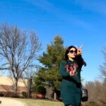 Surbhi Jyoti Instagram - Always loved this song.... . . . . . . . . . . #trendingreels #reelitfeelit #tendingsong #trendingaudio #trending #trendingnow #punjabisongs #holidaystyle #winteroutfit #sunnyday
