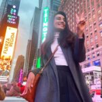 Surbhi Jyoti Instagram - Dear Manhattan, I'll never get over you🫰🏼 NYSC Times Square