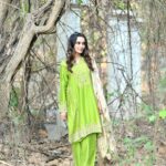 Surbhi Jyoti Instagram - अक्षय तृतीया की शुभकामनाएँ🙏🏻