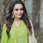 Surbhi Jyoti Instagram - Eid Mubarak everyone 🌙✨ Love and peace 🤗🤗🤗 . . . . . . . . . . Wearing @namehbyamreen Shot by @deepak_das_photography HMU @tanyamakeoverofficial Earrings @mortantra