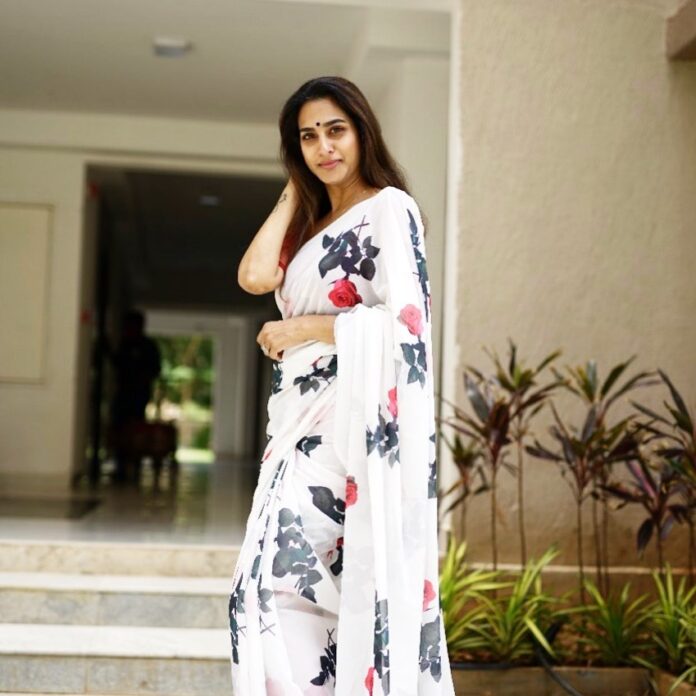 Sureka Actress Sureka HD Instagram Photos and Wallpapers August 2021 | Gethu ...