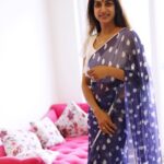 Sureka Instagram - Tanq @rrs_online_hubs for the cool priiyy lite weight saree