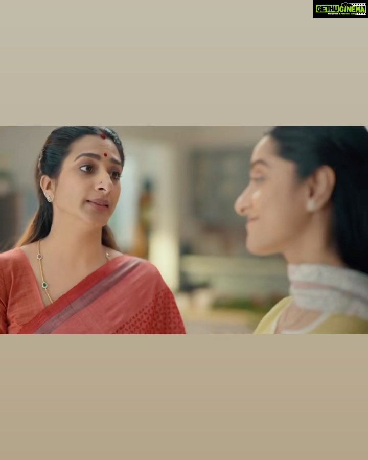 Sureka Instagram - My new commercial..! New beginning tanq @balasubramanianbabushankar and @anudeep_munna for choosing me..! Glad working with u babushanker sir🙏🏼